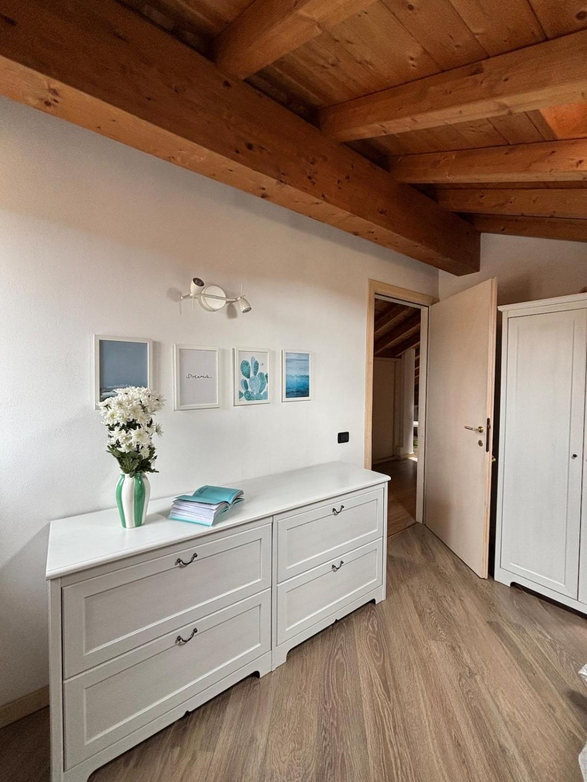 Apartment Largo IV Novembre ซาน เฟเดเล อินเตลวี ภายนอก รูปภาพ